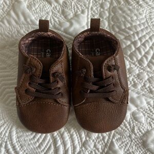 Brown Velcro baby shoes Size 6-12 months